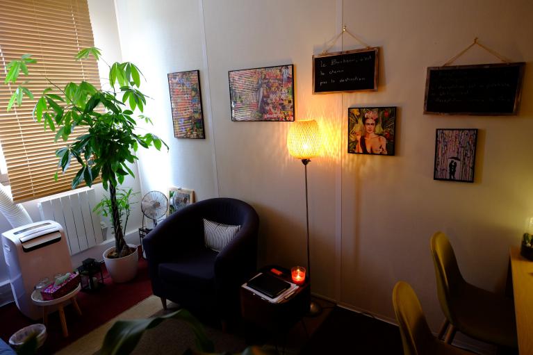 Cabinet de Gestalt Thérapie (Psychothérapie et Sexothérapie) à Cergy, ici vous êtes dans un sanctuaire, vous serez écouté avec bienveillance et sans jugement dans un cadre sécurisant.